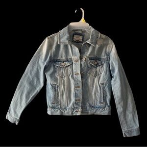Forever 21 Denim Jacket | Light Wash | Size S | Distressed Vintage style